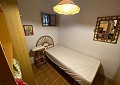  Landhaus in Sax mit 28.000m2 Grundstück in Spanish Fincas