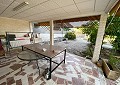  Landhaus in Sax mit 28.000m2 Grundstück in Spanish Fincas