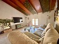 Groot mooi huis in een gehucht in Yecla in Spanish Fincas