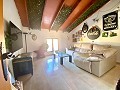 Groot mooi huis in een gehucht in Yecla in Spanish Fincas