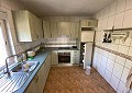 Villa in Sax met ongelofelijk uitzicht in Spanish Fincas