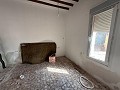 Villa de 4 dormitorios y 2 baños y casa de madera de 4 dormitorios y 2 baños en venta en La Romana. in Spanish Fincas