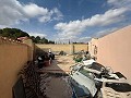 Villa de 4 dormitorios y 2 baños y casa de madera de 4 dormitorios y 2 baños en venta en La Romana. in Spanish Fincas