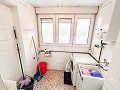 Piso de 3 Habitaciones en Villena con Ubicación Inmejorable in Spanish Fincas