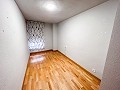 Piso de 3 Habitaciones en Villena con Ubicación Inmejorable in Spanish Fincas