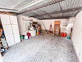 Gezellig landhuis met zwembad in Sax in Spanish Fincas