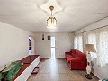 Gezellig landhuis met zwembad in Sax in Spanish Fincas