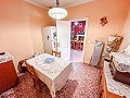 Gezellig landhuis met zwembad in Sax in Spanish Fincas