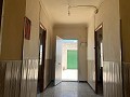 4-slaapkamerwoning met ruimte voor een zwembad in Spanish Fincas