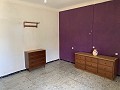 4-slaapkamerwoning met ruimte voor een zwembad in Spanish Fincas