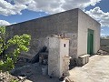 4-slaapkamerwoning met ruimte voor een zwembad in Spanish Fincas