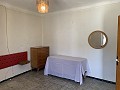 4-slaapkamerwoning met ruimte voor een zwembad in Spanish Fincas