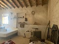 4-slaapkamerwoning met ruimte voor een zwembad in Spanish Fincas