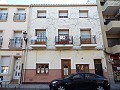 Casa adosada de 4 dormitorios y 2 plantas en Ayora in Spanish Fincas