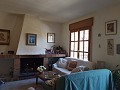 Casa adosada de 4 dormitorios y 2 plantas en Ayora in Spanish Fincas