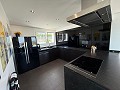 Moderne villa met 5 slaapkamers in Sax, Alicante in Spanish Fincas