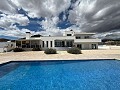Moderne villa met 5 slaapkamers in Sax, Alicante in Spanish Fincas