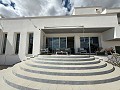 Moderne villa met 5 slaapkamers in Sax, Alicante in Spanish Fincas
