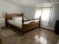 Superbe maison de campagne avec 4 chambres et terrain de 20 000 m2 in Spanish Fincas