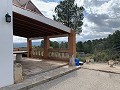 Superbe maison de campagne avec 4 chambres et terrain de 20 000 m2 in Spanish Fincas
