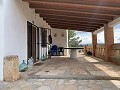 Superbe maison de campagne avec 4 chambres et terrain de 20 000 m2 in Spanish Fincas