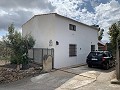 Superbe maison de campagne avec 4 chambres et terrain de 20 000 m2 in Spanish Fincas