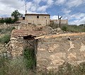 Maison à rénover avec 3 chambres et espace pour piscine in Spanish Fincas