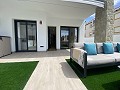 Bungalow de 3 dormitorios en Punta Prima in Spanish Fincas