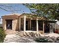 Lovely 3 Bedroom 2 Bathroom Country House in Villena. in Spanish Fincas