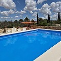 Prachtig landhuis met 3 slaapkamers en 1 badkamer in Yecla. in Spanish Fincas
