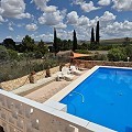 Prachtig landhuis met 3 slaapkamers en 1 badkamer in Yecla. in Spanish Fincas