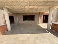 Schitterende, 70% afgewerkte nieuwbouwvilla met 7 slaapkamers en 4 badkamers te koop in Salinas. in Spanish Fincas