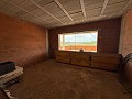 Schitterende, 70% afgewerkte nieuwbouwvilla met 7 slaapkamers en 4 badkamers te koop in Salinas. in Spanish Fincas