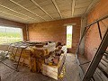 Schitterende, 70% afgewerkte nieuwbouwvilla met 7 slaapkamers en 4 badkamers te koop in Salinas. in Spanish Fincas