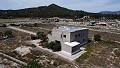 Schitterende, 70% afgewerkte nieuwbouwvilla met 7 slaapkamers en 4 badkamers te koop in Salinas. in Spanish Fincas