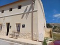Schönes Landhaus mit 3 Schlafzimmern und 1 Bad in Torre del Rico. in Spanish Fincas