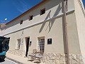 Schönes Landhaus mit 3 Schlafzimmern und 1 Bad in Torre del Rico. in Spanish Fincas