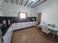 Schönes Landhaus mit 3 Schlafzimmern und 1 Bad in Torre del Rico. in Spanish Fincas
