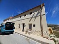 Schönes Landhaus mit 3 Schlafzimmern und 1 Bad in Torre del Rico. in Spanish Fincas