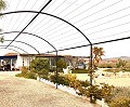 Instapklare moderne villa met 5 slaapkamers in Sax, Alicante met zwembad in Spanish Fincas