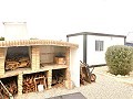 Instapklare moderne villa met 5 slaapkamers in Sax, Alicante met zwembad in Spanish Fincas