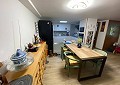 Prachtige traditionele villa met 5 slaapkamers en 2 badkamers op 140.000 m2 bos in Sax in Spanish Fincas
