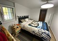 Prachtige traditionele villa met 5 slaapkamers en 2 badkamers op 140.000 m2 bos in Sax in Spanish Fincas