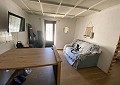 Casa de campo de 3 dormitorios con un apartamento anexo de 2 dormitorios más un estudio de 1 dormitorio en Sax. in Spanish Fincas
