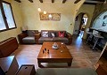 Hermosa finca en Sax, 2 dormitorios, 1 baño con potencial para mucho más. in Spanish Fincas