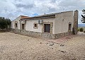 Hermosa finca en Sax, 2 dormitorios, 1 baño con potencial para mucho más. in Spanish Fincas