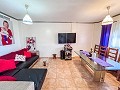 Charmante maison jumelée de deux étages à Cox, Alicante in Spanish Fincas