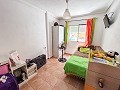 Charmante maison jumelée de deux étages à Cox, Alicante in Spanish Fincas