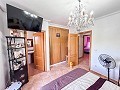 Charmante maison jumelée de deux étages à Cox, Alicante in Spanish Fincas