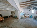 Gran oportunidad de casa de campo en las afueras de Pinoso in Spanish Fincas